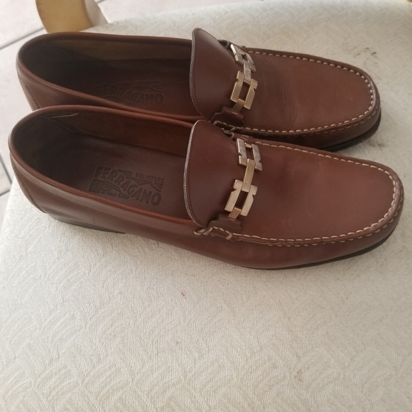 Nice ferragamo Shoes - Picture 5 of 5